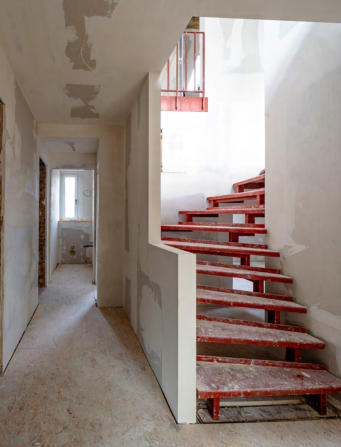 Treppenhaus während der Sanierung